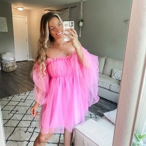 Pink puff sleeve dress